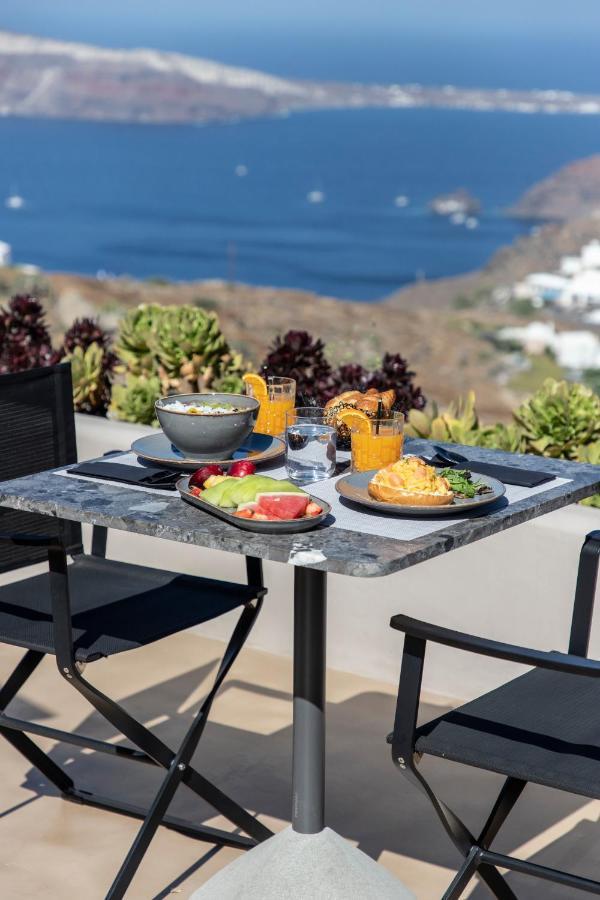 الشقق الفندقية أويافي  Nimbus Santorini المظهر الخارجي الصورة